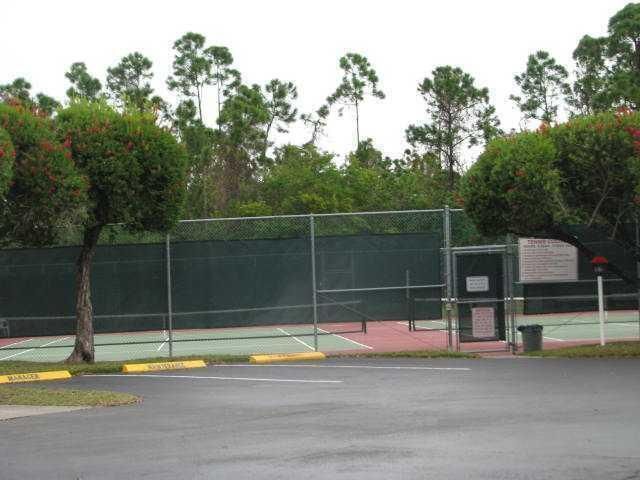 23 Lake Vista Trail, Unit 204, Port Saint Lucie, FL 34952 Photo