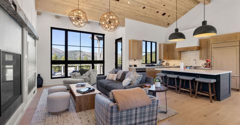 302 Senecas Court, Carson City, NV 89705 Photo