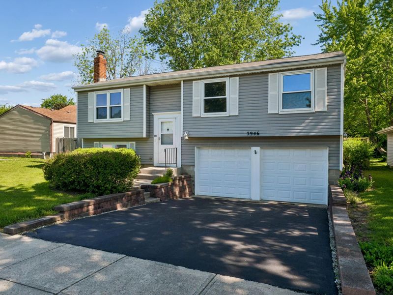 3946 Deer Lake Way, Columbus, OH 43204 Photo 1
