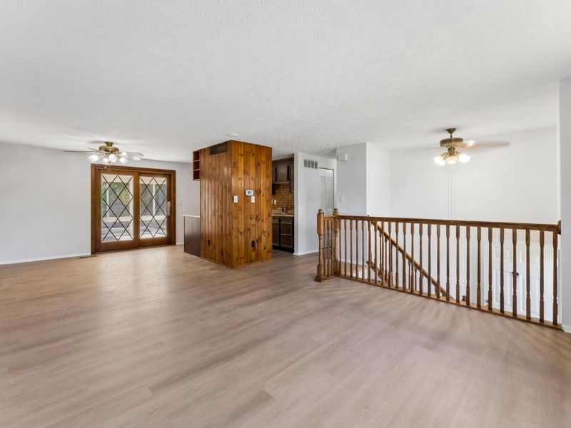 3946 Deer Lake Way, Columbus, OH 43204 Photo 17