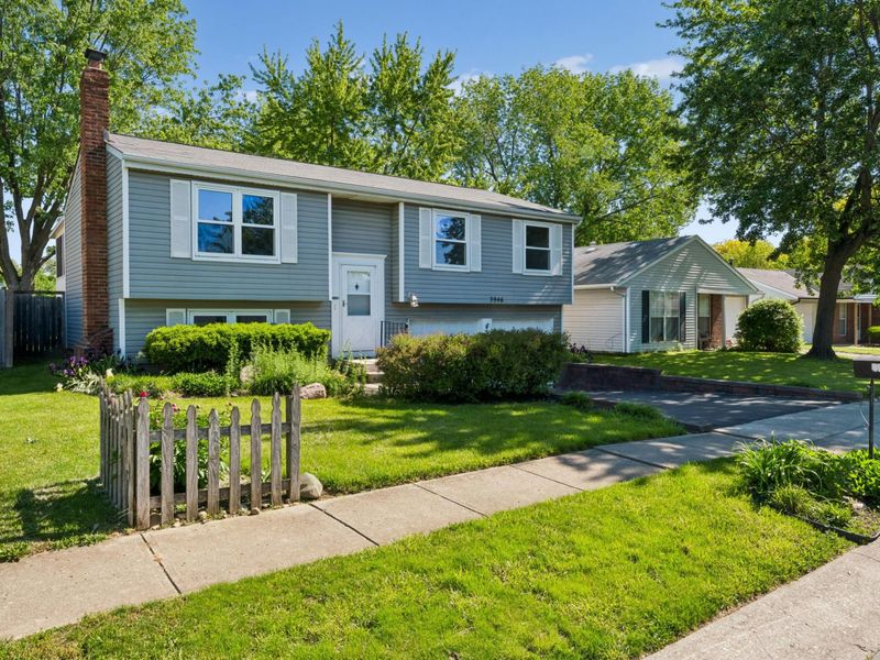 3946 Deer Lake Way, Columbus, OH 43204 Photo 2