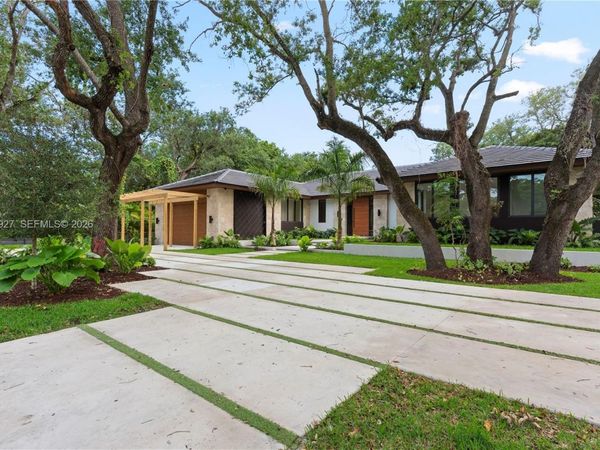 7840 SW 98th St , Miami, FL 33156