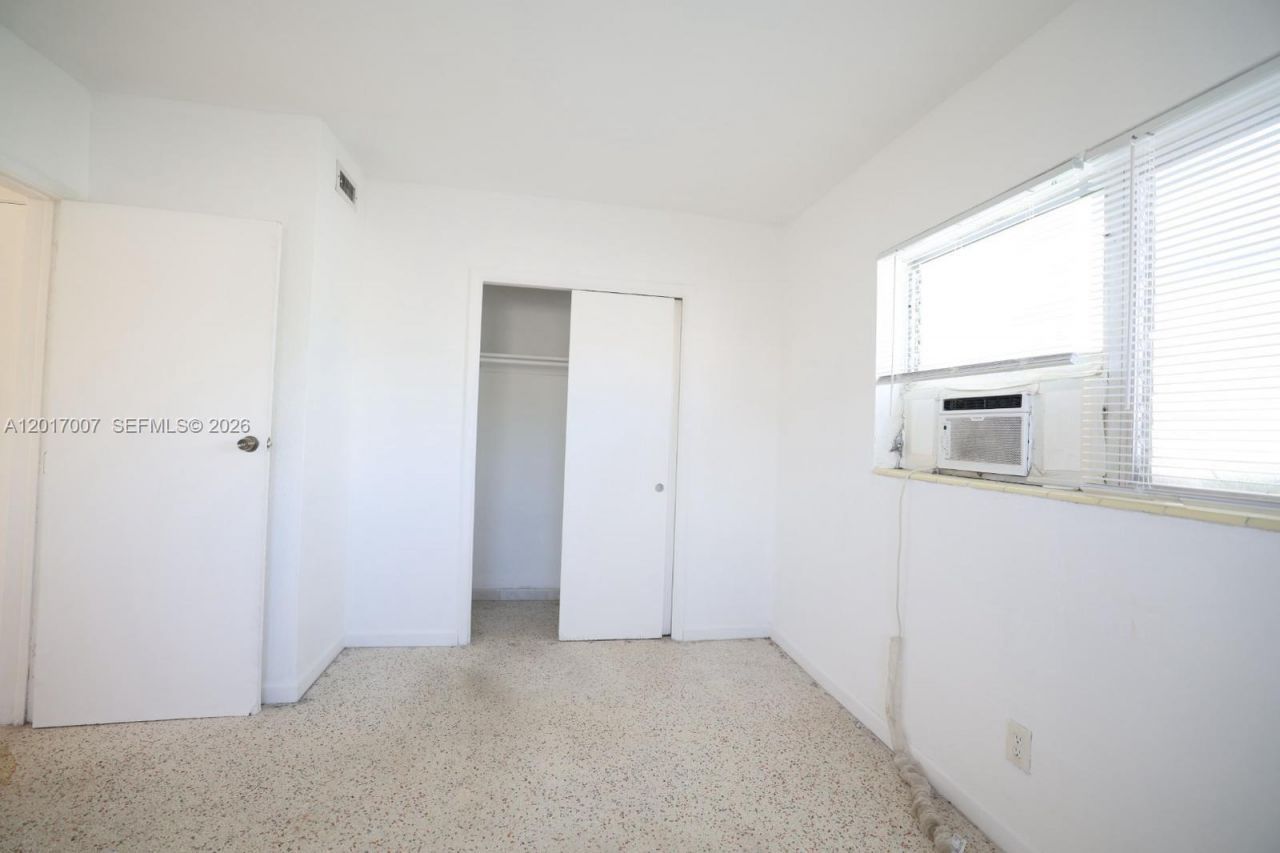 800 83rd St , Unit 2, Miami Beach, FL 33141 Photo