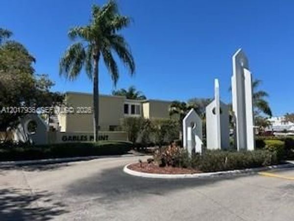 6845 SW 45th Ln , Unit 1, Miami, FL 33155