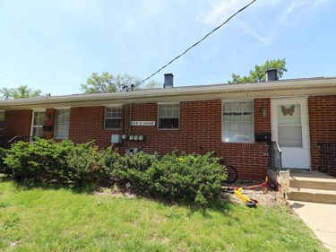 745 E SHORE Drive, Pekin, IL 61554