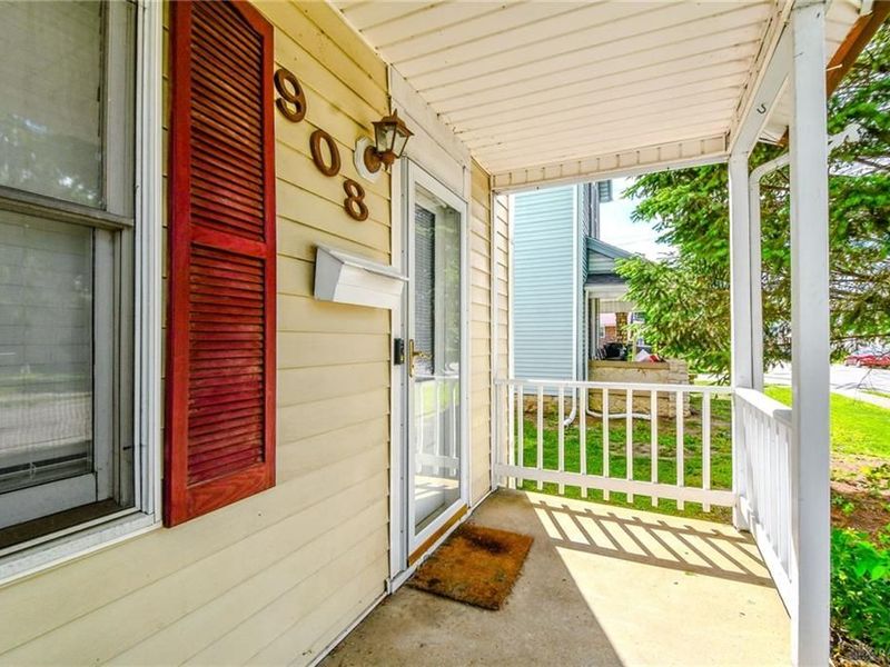 908 E Pearl Street, Miamisburg, OH 45342 Photo 2