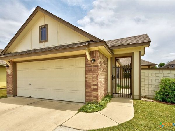 202 Silo Street , San Marcos, TX 78666
