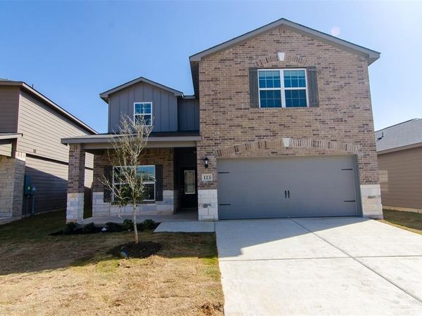 123 Constitution ST, Liberty Hill, TX 78642