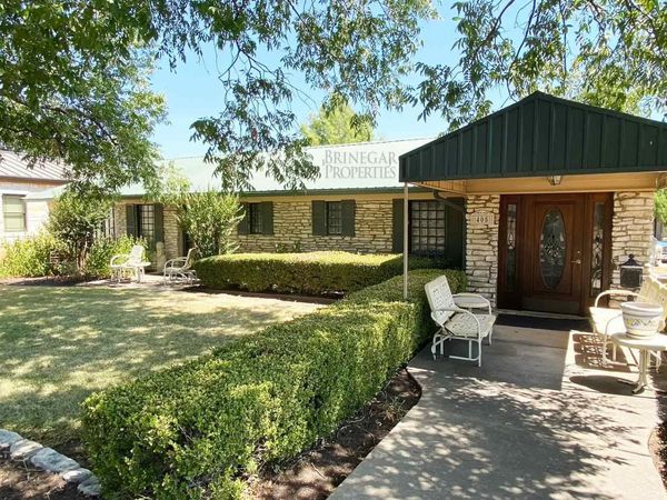 405 Round Rock Ave, Round Rock, TX 78664