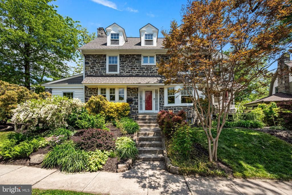 401 WOODSIDE AVENUE , NARBERTH, PA 19072