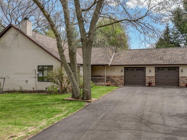 645 Farr Court , Eau Claire, WI 54701