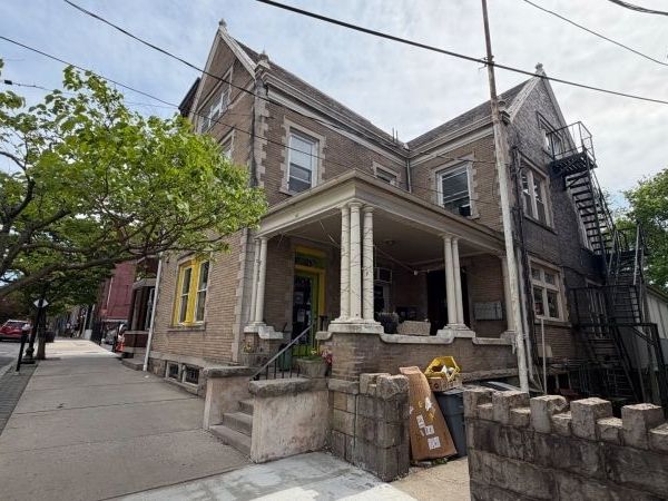 78 S Main St, Phillipsburg, NJ 08865