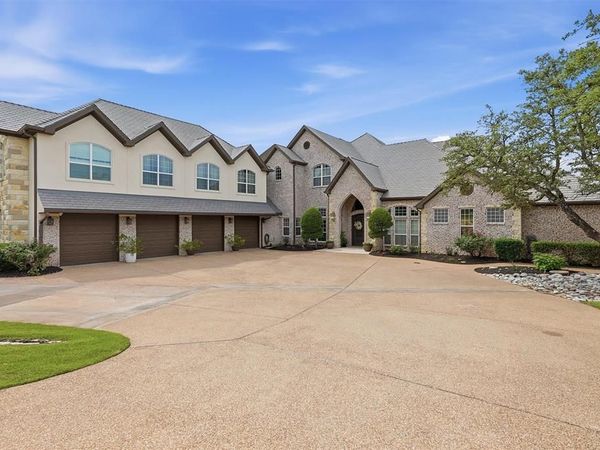 2810 French Kingston Court, Granbury, TX 76049
