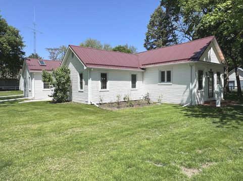 Main Photo