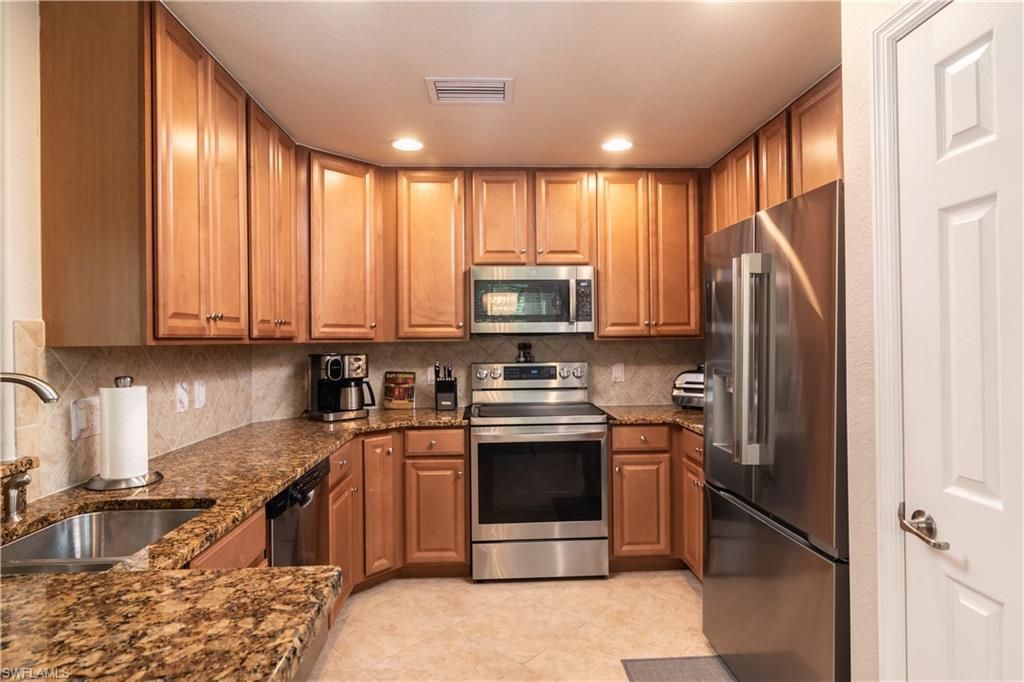 7878 Clemson St, Unit 101, Naples, FL 34104 Photo