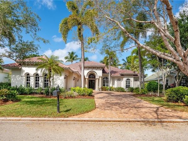 7657 Mulberry LN , NAPLES, FL 34114