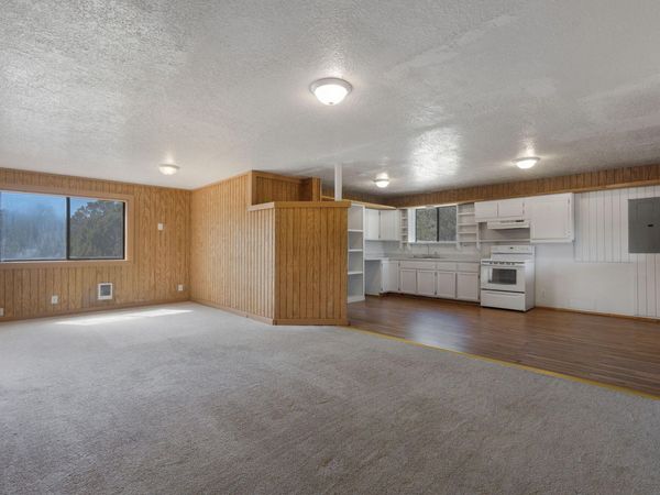 1036 US Route 66, Tijeras, NM 87059