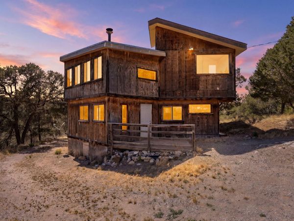 1036 US Route 66 , Tijeras, NM 87059