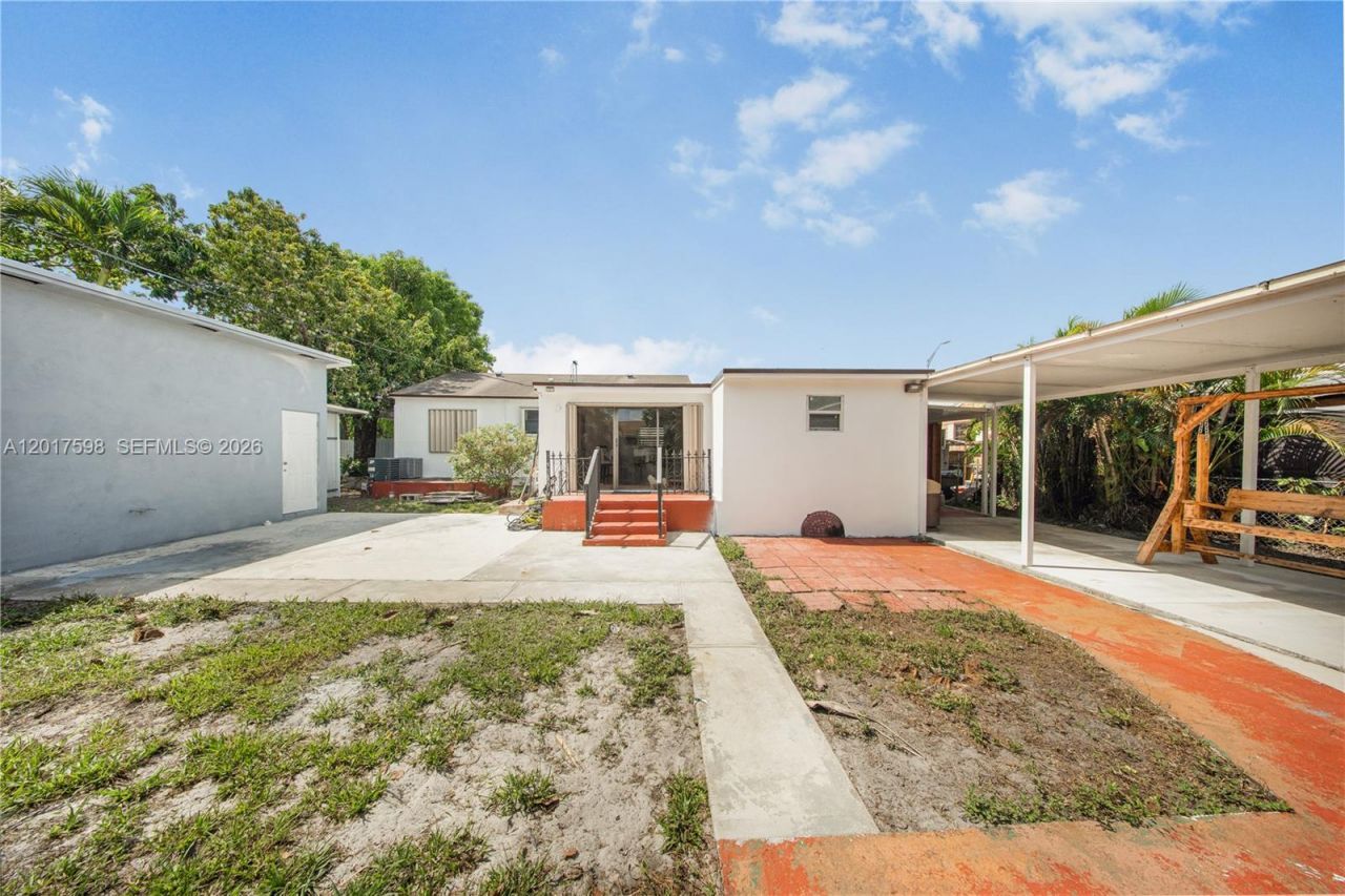 661 E 7th St , Hialeah, FL 33010 Photo