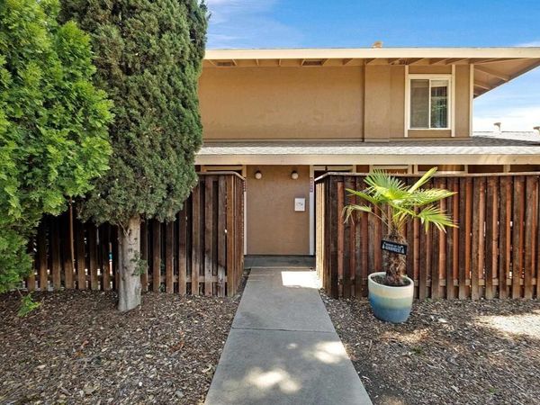 2011 Olivera Rd, Unit B, Concord, CA 94520
