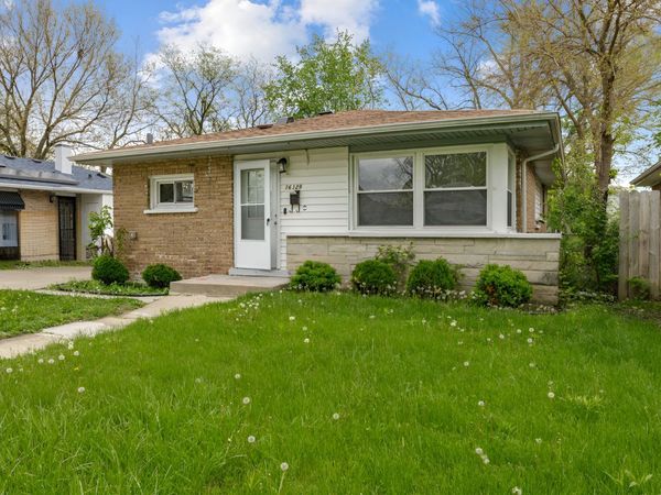 16329 Hermitage Avenue , Markham, IL 60428