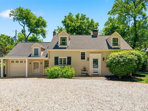 5 Frederick Lane , Glendale, MO 63122