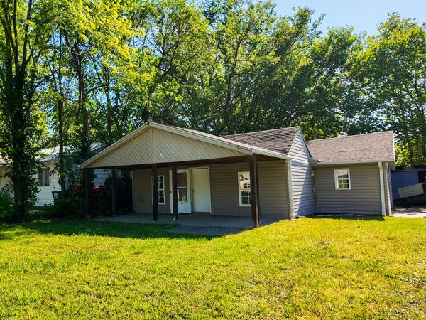 1208 N Fulbright Avenue , Springfield, MO 65802