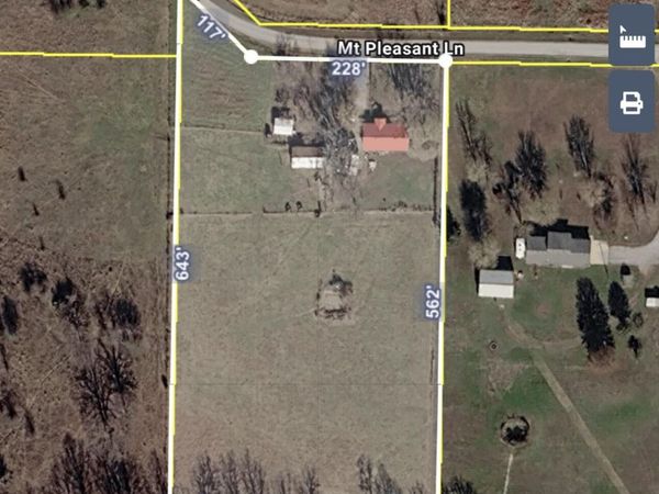 36 Mt Pleasant Lane , Elkland, MO 65644