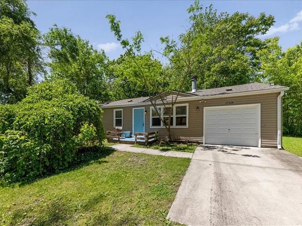 17214 Chula Vista Drive, Belton, MO 64012