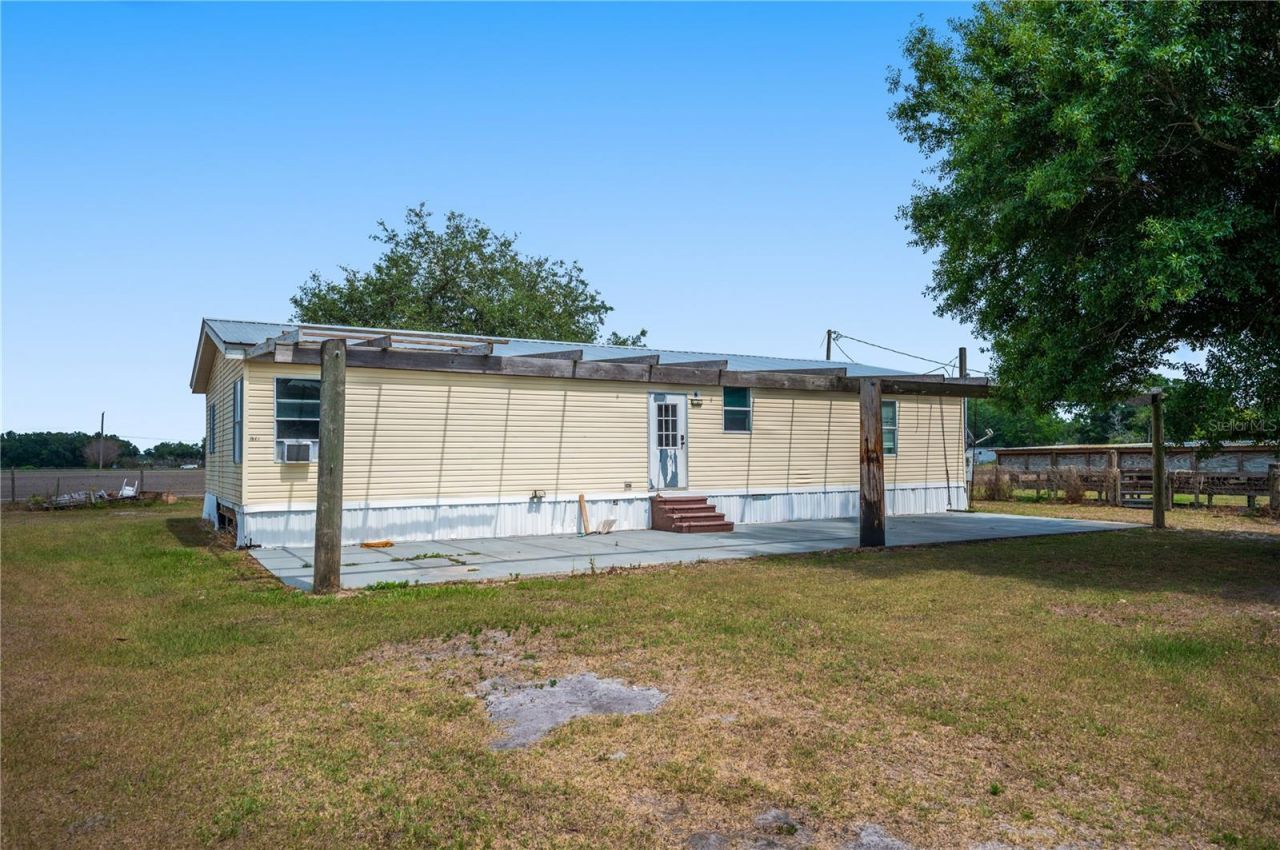 1616 Mcgee Road , Plant City, FL 33565 Photo