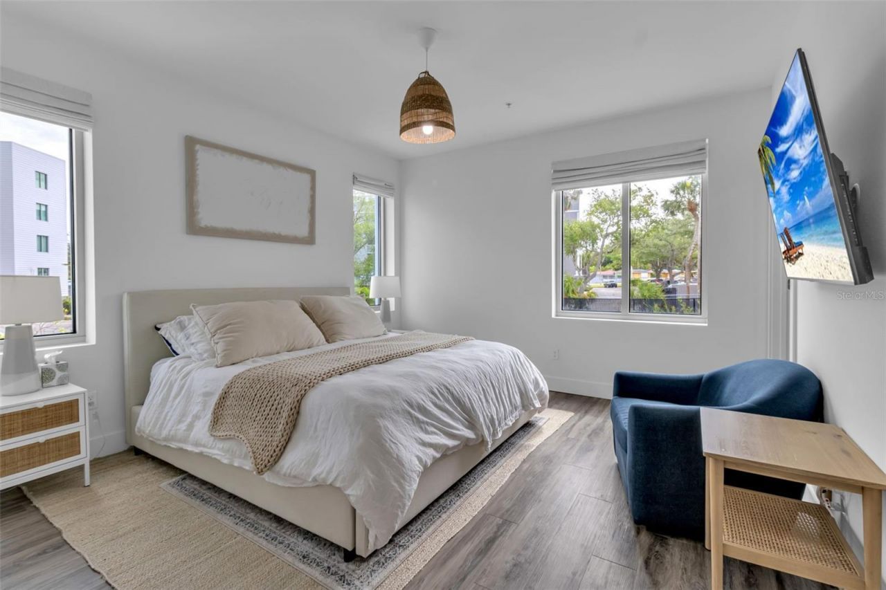 1703 N Tamiami Trail, Unit 211, Sarasota, FL 34234 Photo