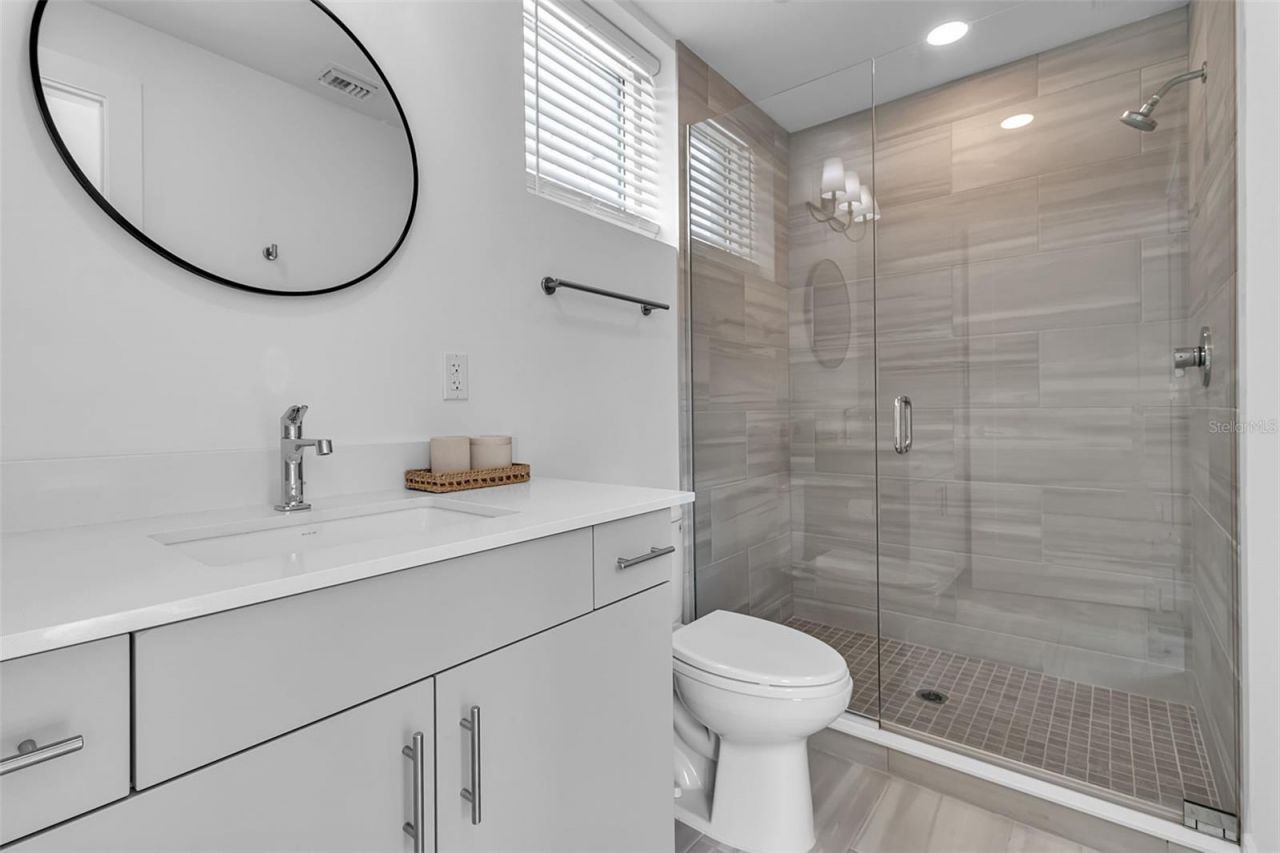1703 N Tamiami Trail, Unit 211, Sarasota, FL 34234 Photo