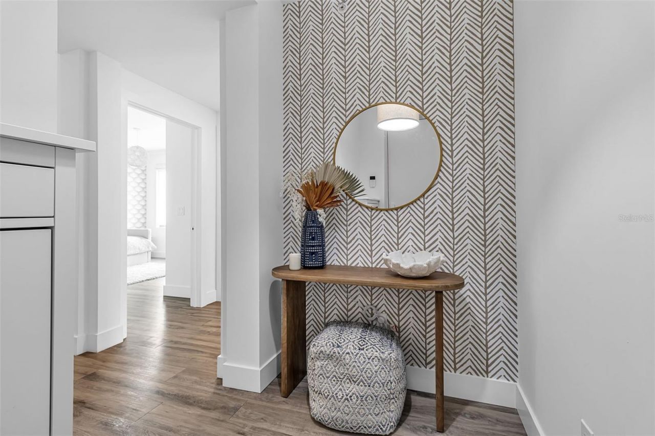 1703 N Tamiami Trail, Unit 211, Sarasota, FL 34234 Photo