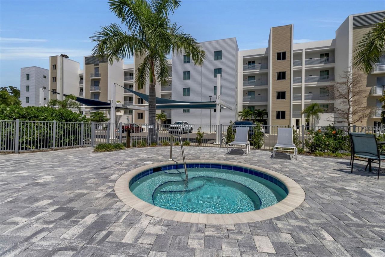 1703 N Tamiami Trail, Unit 211, Sarasota, FL 34234 Photo