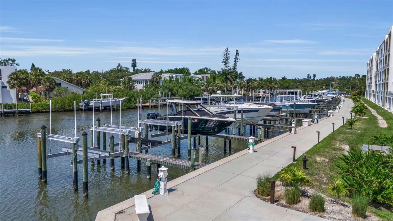 1703 N Tamiami Trail, Unit 211, Sarasota, FL 34234 Photo