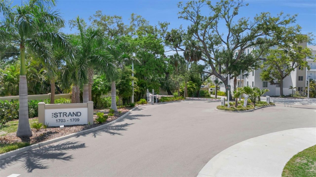 1703 N Tamiami Trail, Unit 211, Sarasota, FL 34234 Photo