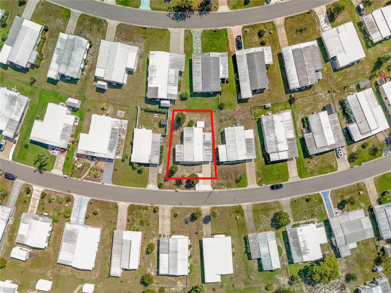 1440 Nassau Circle , Tavares, FL 32778 Photo
