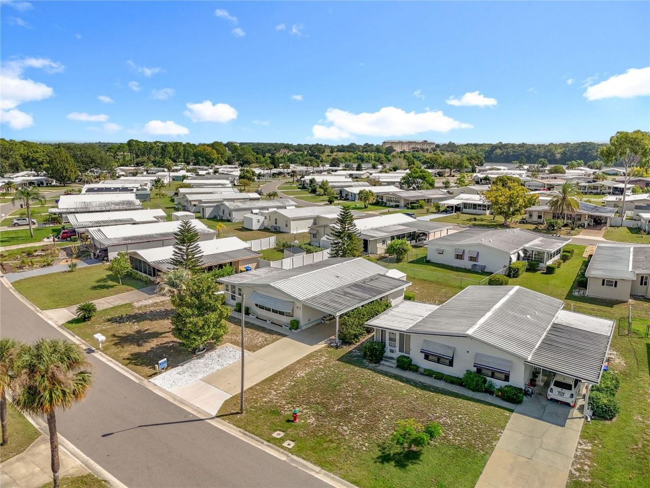 1440 Nassau Circle , Tavares, FL 32778 Photo