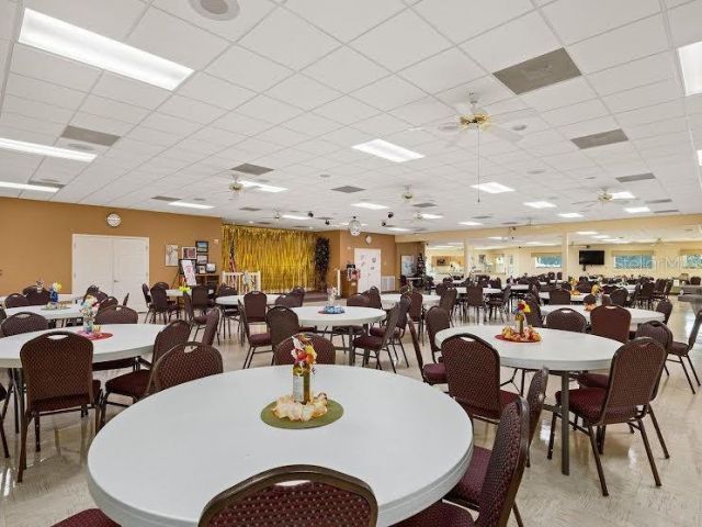 1440 Nassau Circle , Tavares, FL 32778 Photo