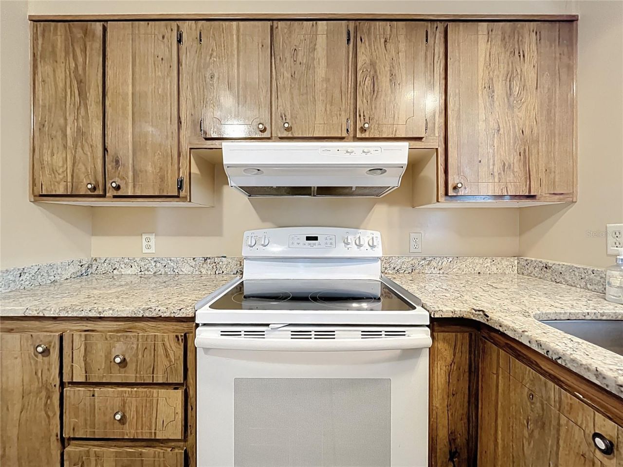 1440 Nassau Circle , Tavares, FL 32778 Photo