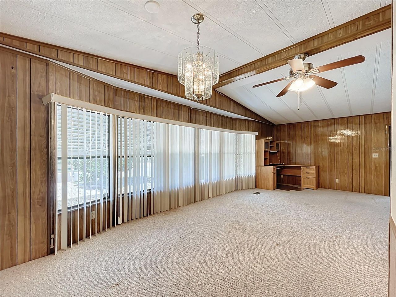 1440 Nassau Circle , Tavares, FL 32778 Photo