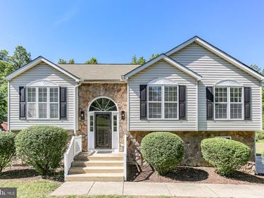 424 LAUREL AVENUE, FREDERICKSBURG, VA 22408