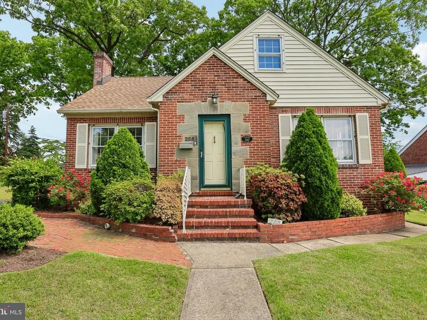225 Homewood Road, Linthicum Heights, MD 21090 Main Photo