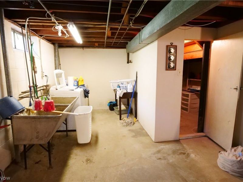 5931 Mayberry Avenue, Mayfield Heights, OH 44124 Photo 25