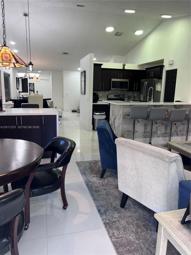 1367 Plumosa Way , Weston, FL 33327 Photo