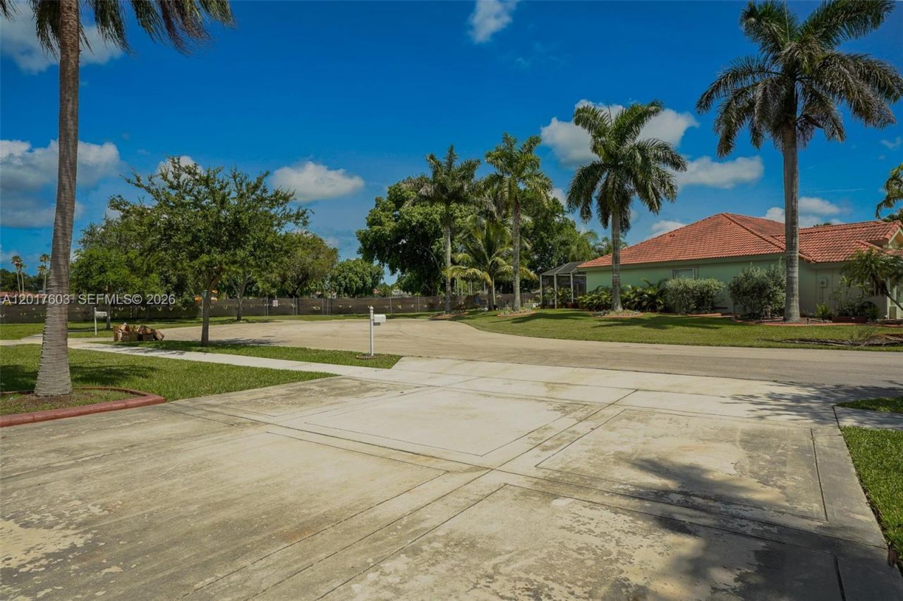 2575 Muirfield Ter , Homestead, FL 33035 Photo