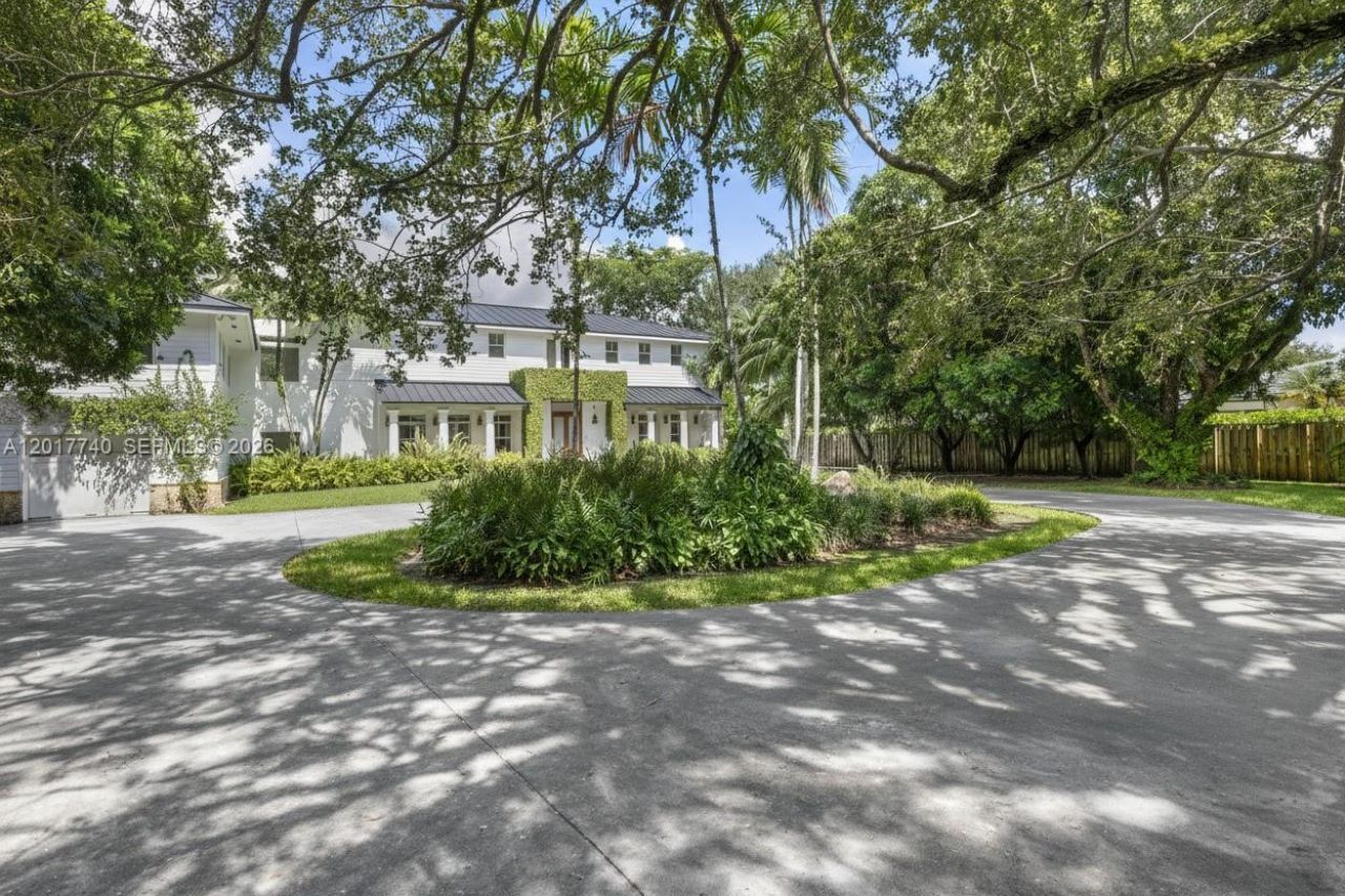 6845 SW 98th St, Pinecrest, FL 33156 Photo