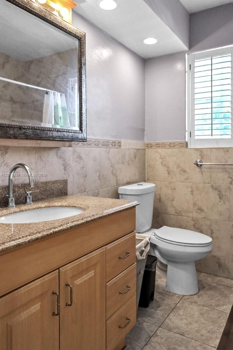 3405 E Shore Rd , Miramar, FL 33023 Photo