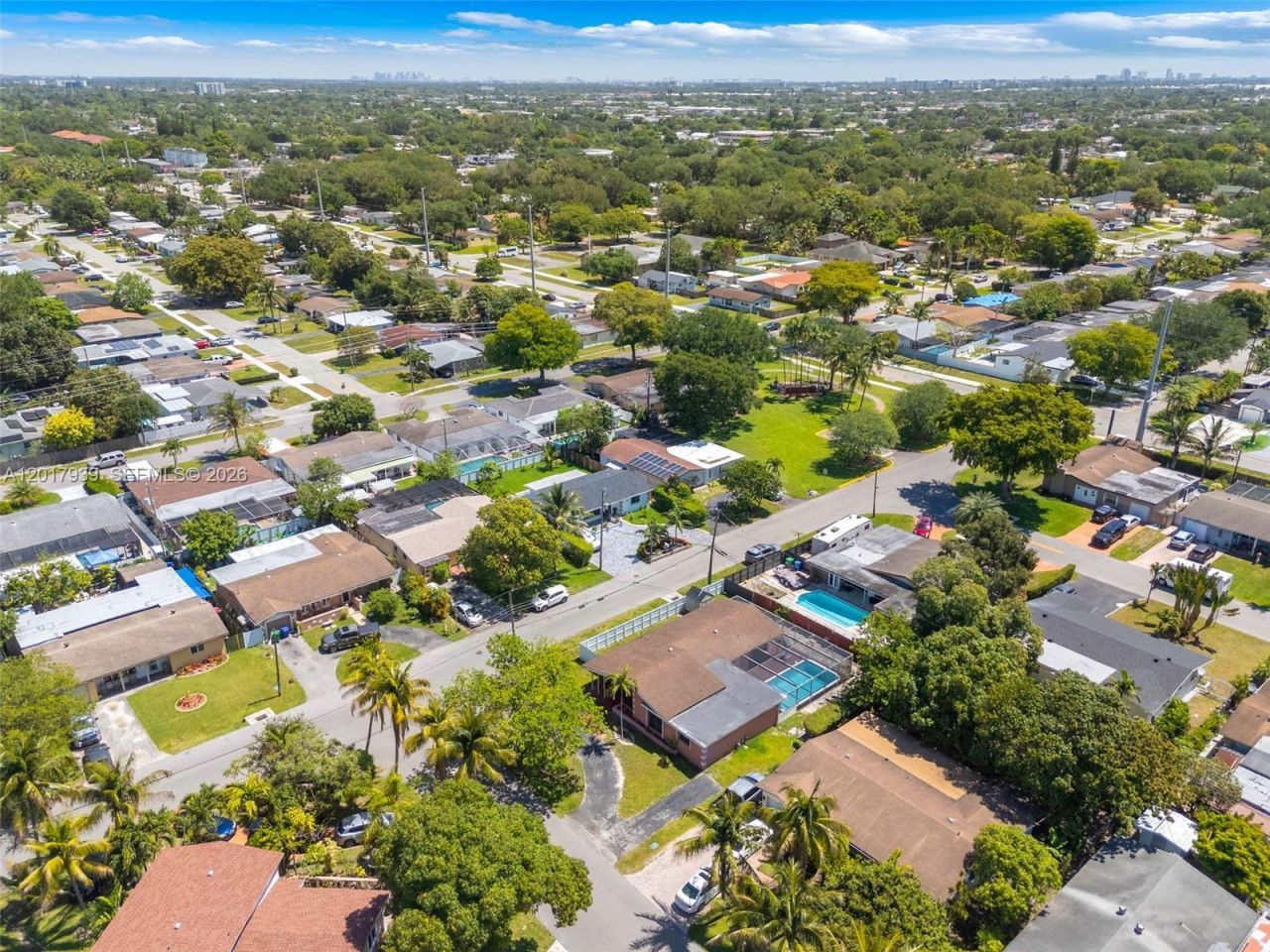3405 E Shore Rd , Miramar, FL 33023 Photo