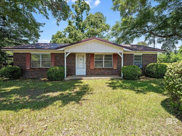 206 W Magnolia Street, Bay Minette, AL 36507